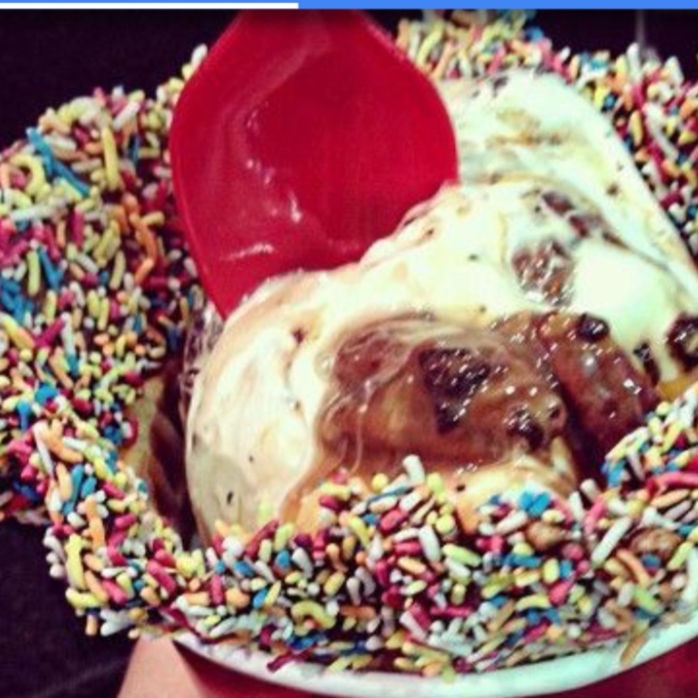 Meet your Posher, Renee